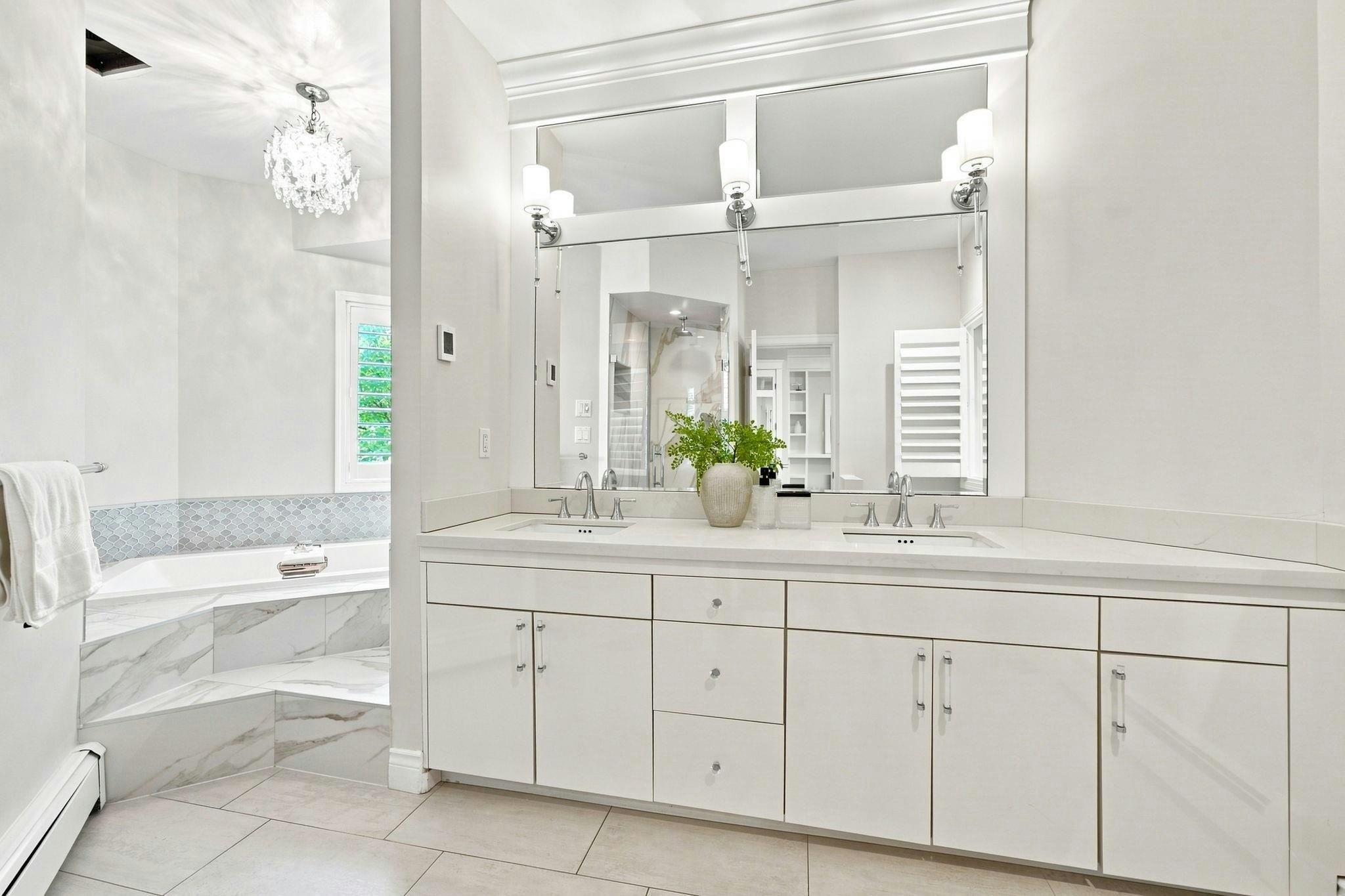 4245 Nautilus Close, Vancouver, BC, V6R 4L1 - 22
