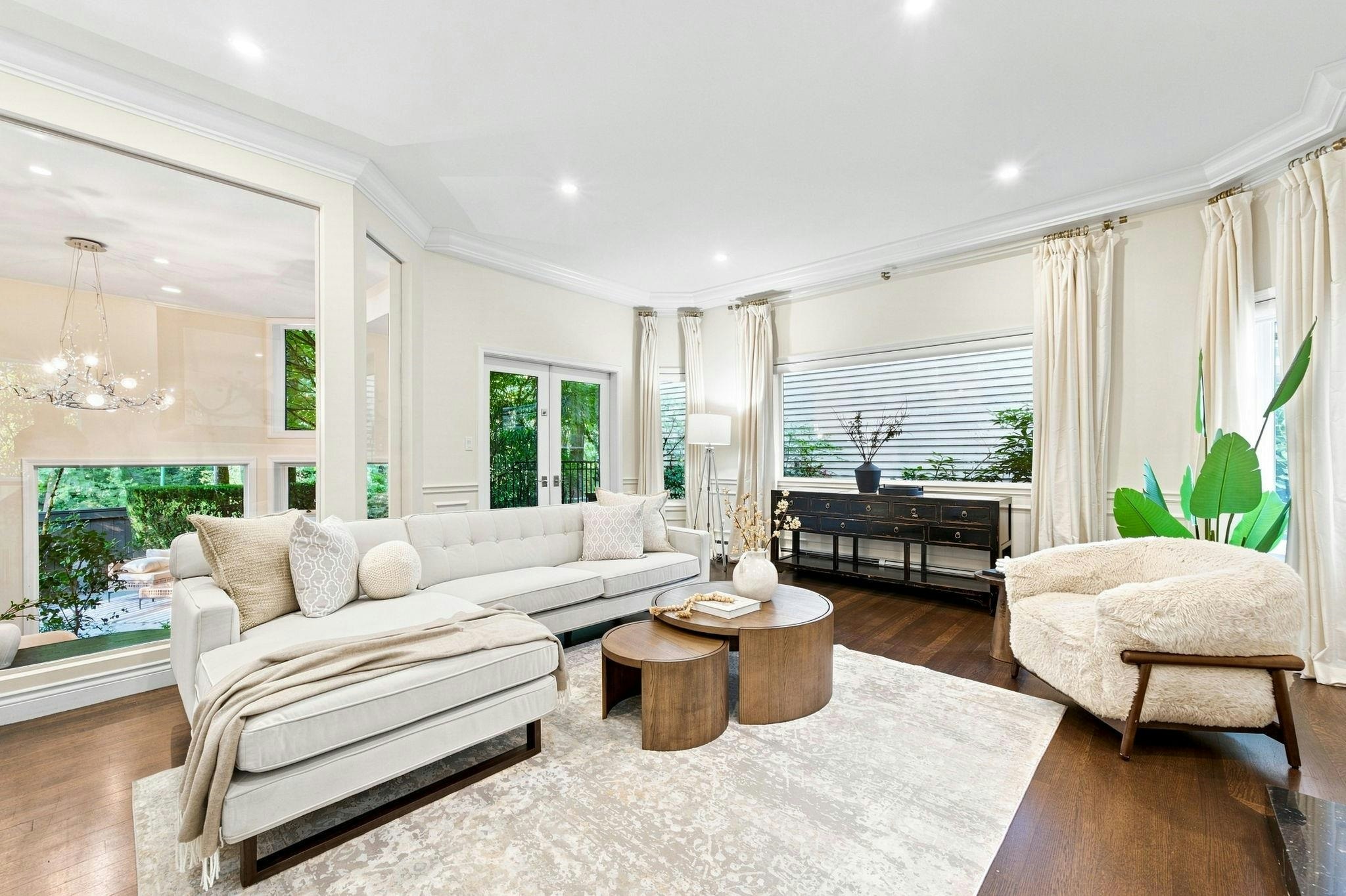 4245 Nautilus Close - 2