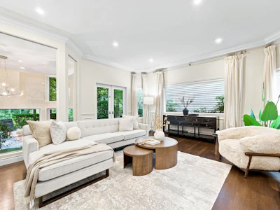 4245 Nautilus Close - 2