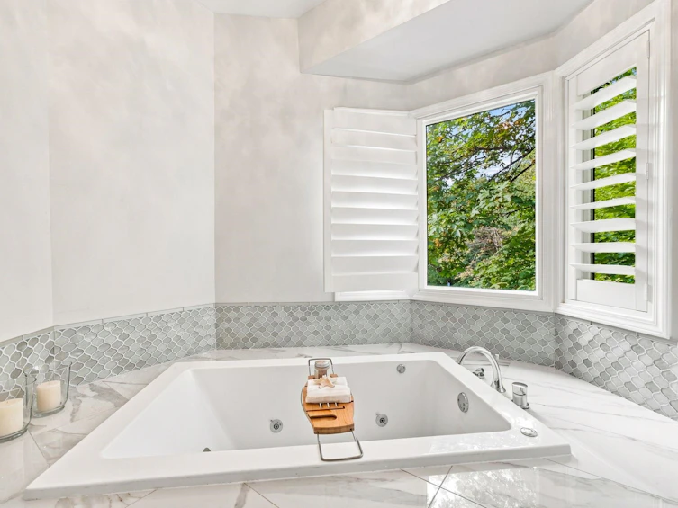 4245 Nautilus Close, Vancouver, BC, V6R 4L1 - 24