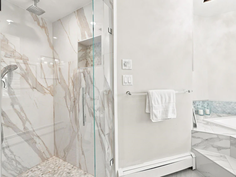 4245 Nautilus Close, Vancouver, BC, V6R 4L1 - 23