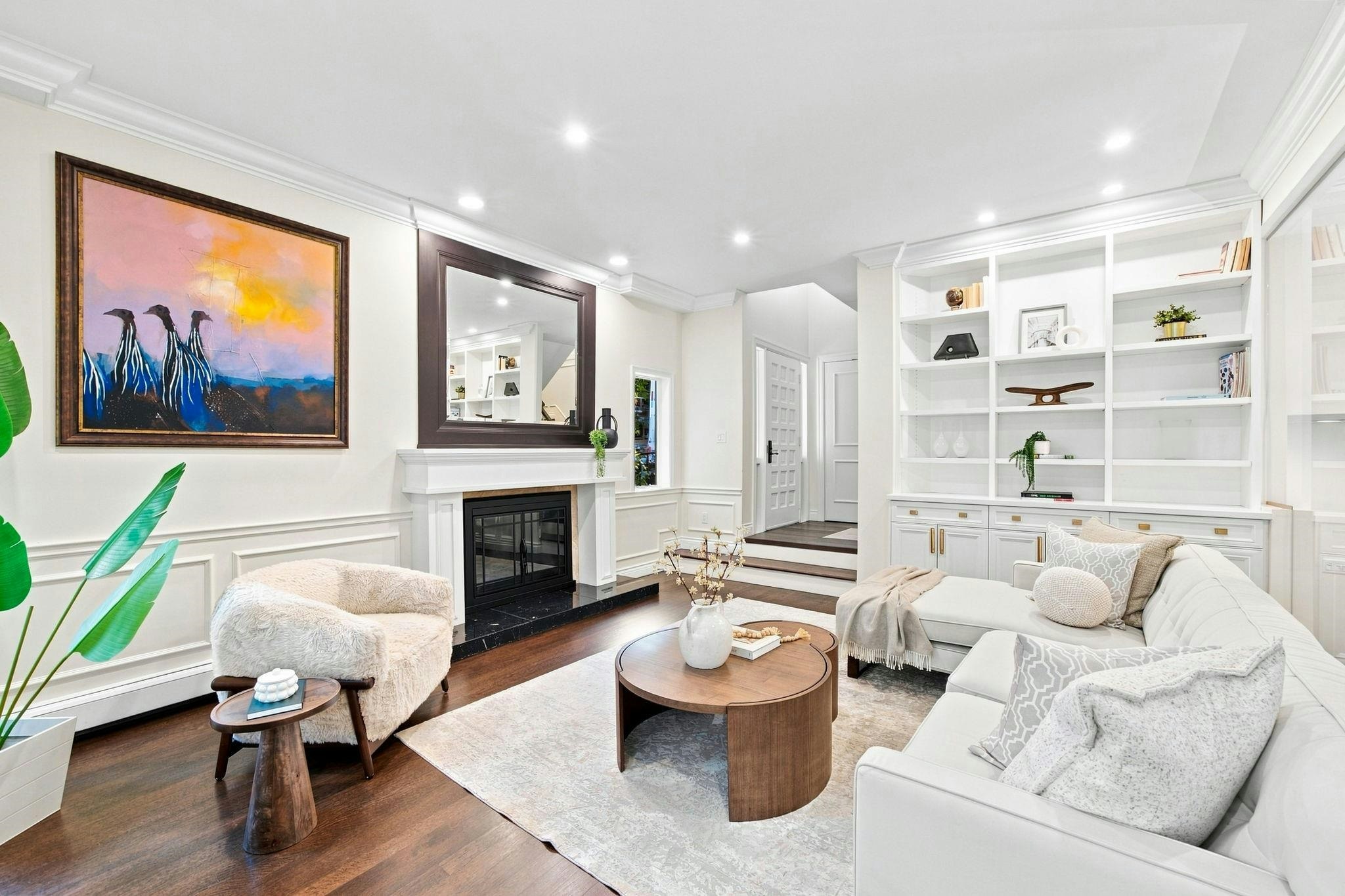 4245 Nautilus Close - 4
