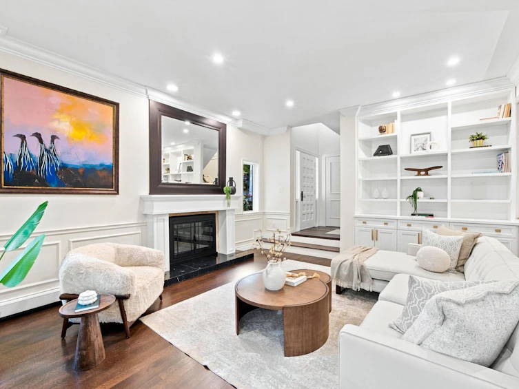 4245 Nautilus Close, Vancouver, BC, V6R 4L1 - 4
