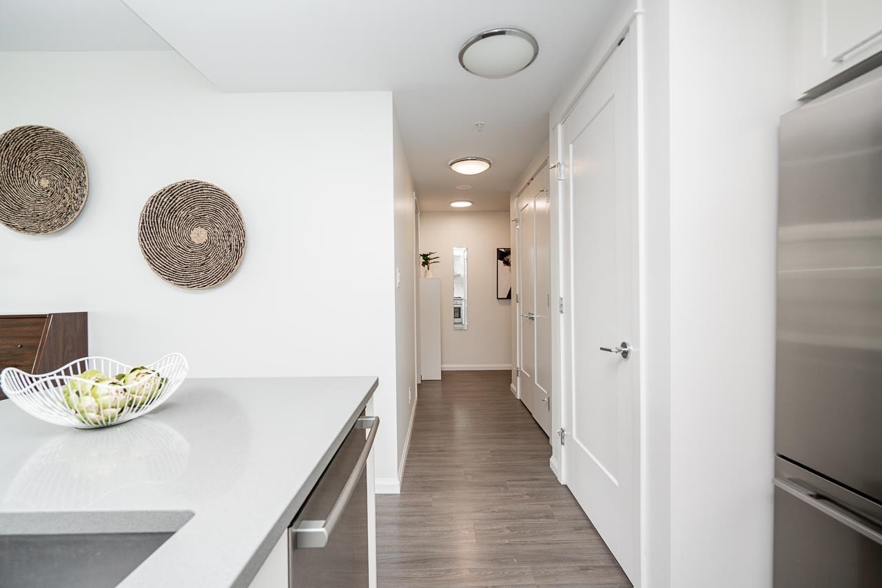 1409-520 Como Lake Avenue, Coquitlam, BC, V3J 0E8 - 8