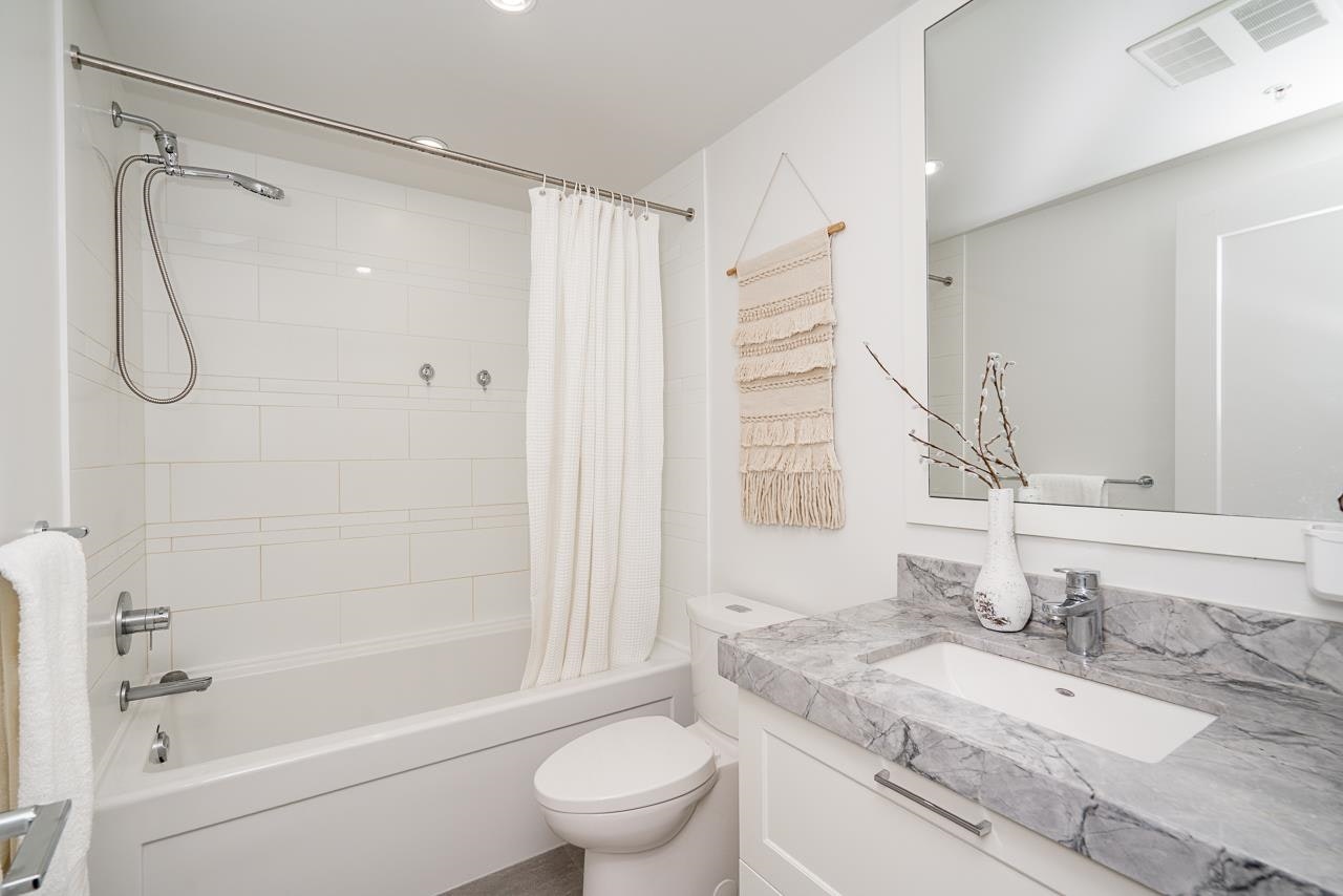 1409-520 Como Lake Avenue, Coquitlam, BC, V3J 0E8 - 28
