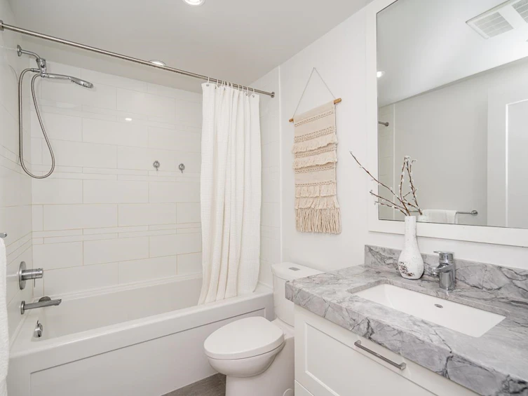 1409-520 Como Lake Avenue, Coquitlam, BC, V3J 0E8 - 28