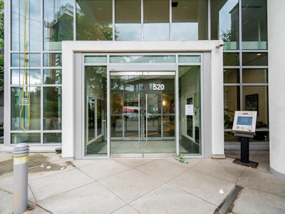 1409-520 Como Lake Avenue - 4