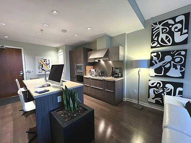 1618 Columbia Street, Vancouver, BC, V5Y 0B6