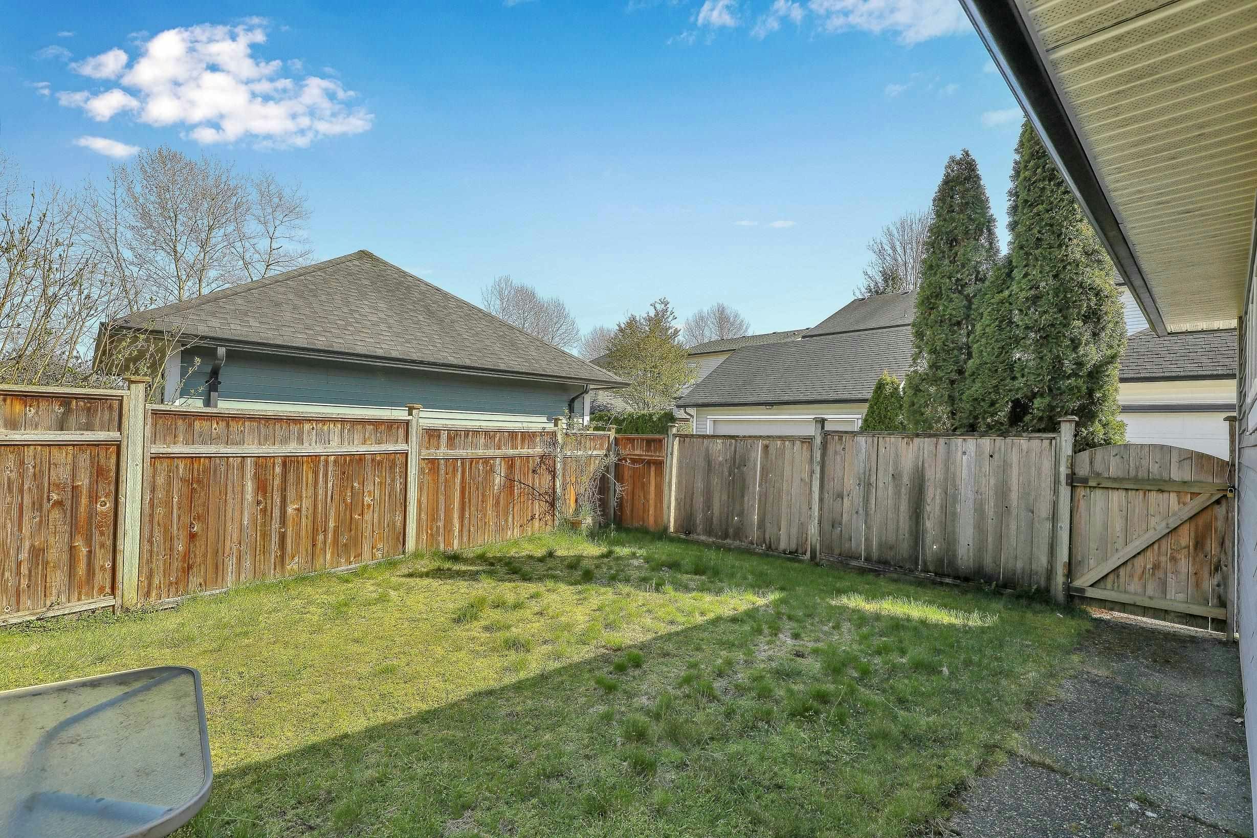 19590 Shingle Bolt Crescent, Pitt Meadows, BC, V3Y 2W7 - 13