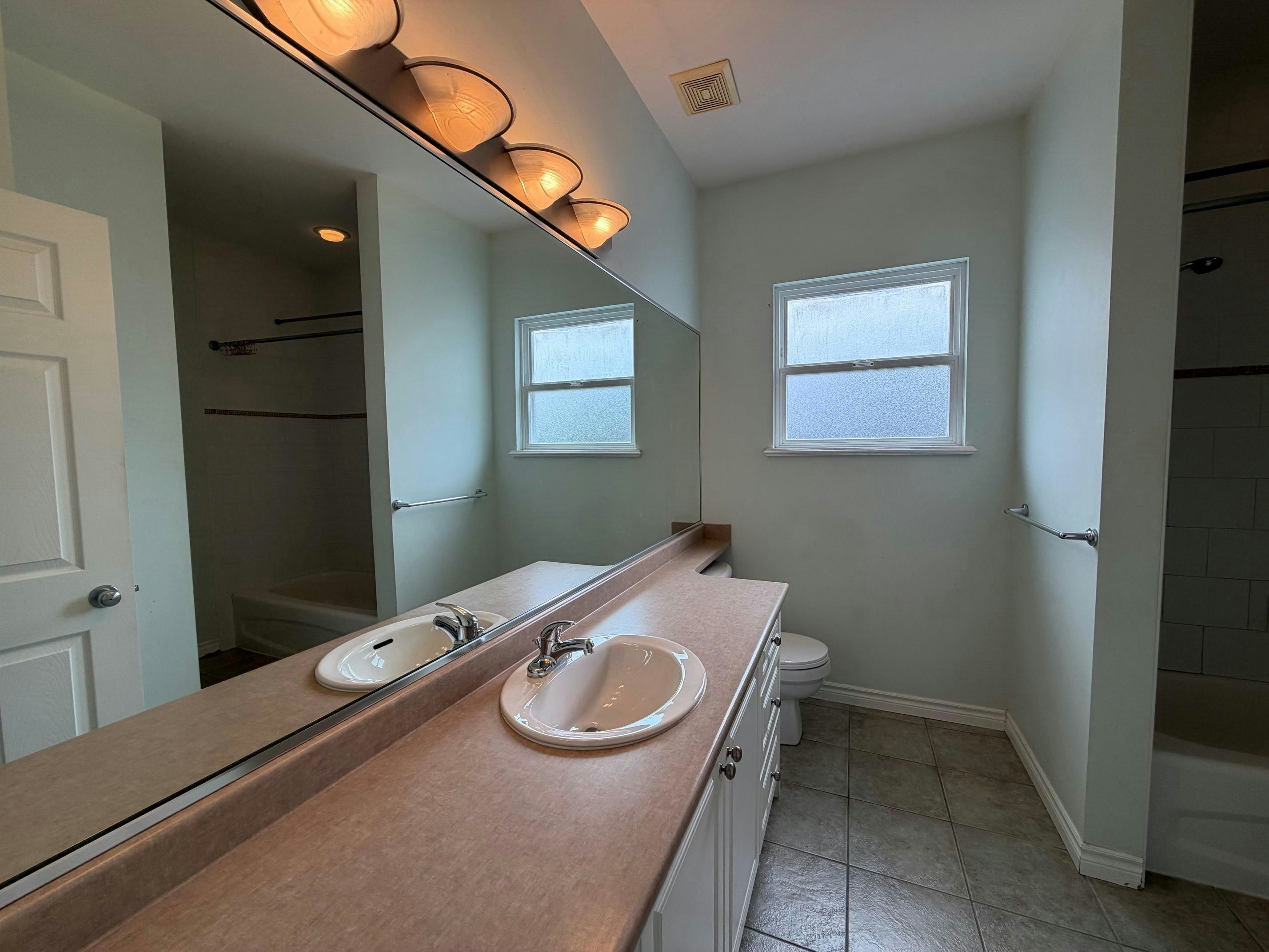19590 Shingle Bolt Crescent, Pitt Meadows, BC, V3Y 2W7 - 19