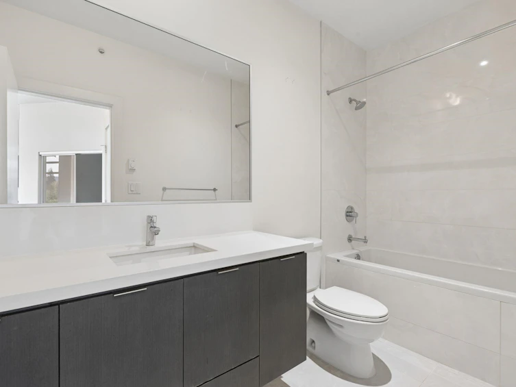 507-3602 Aldercrest Drive, North Vancouver, BC, V7G 0A2 - 23