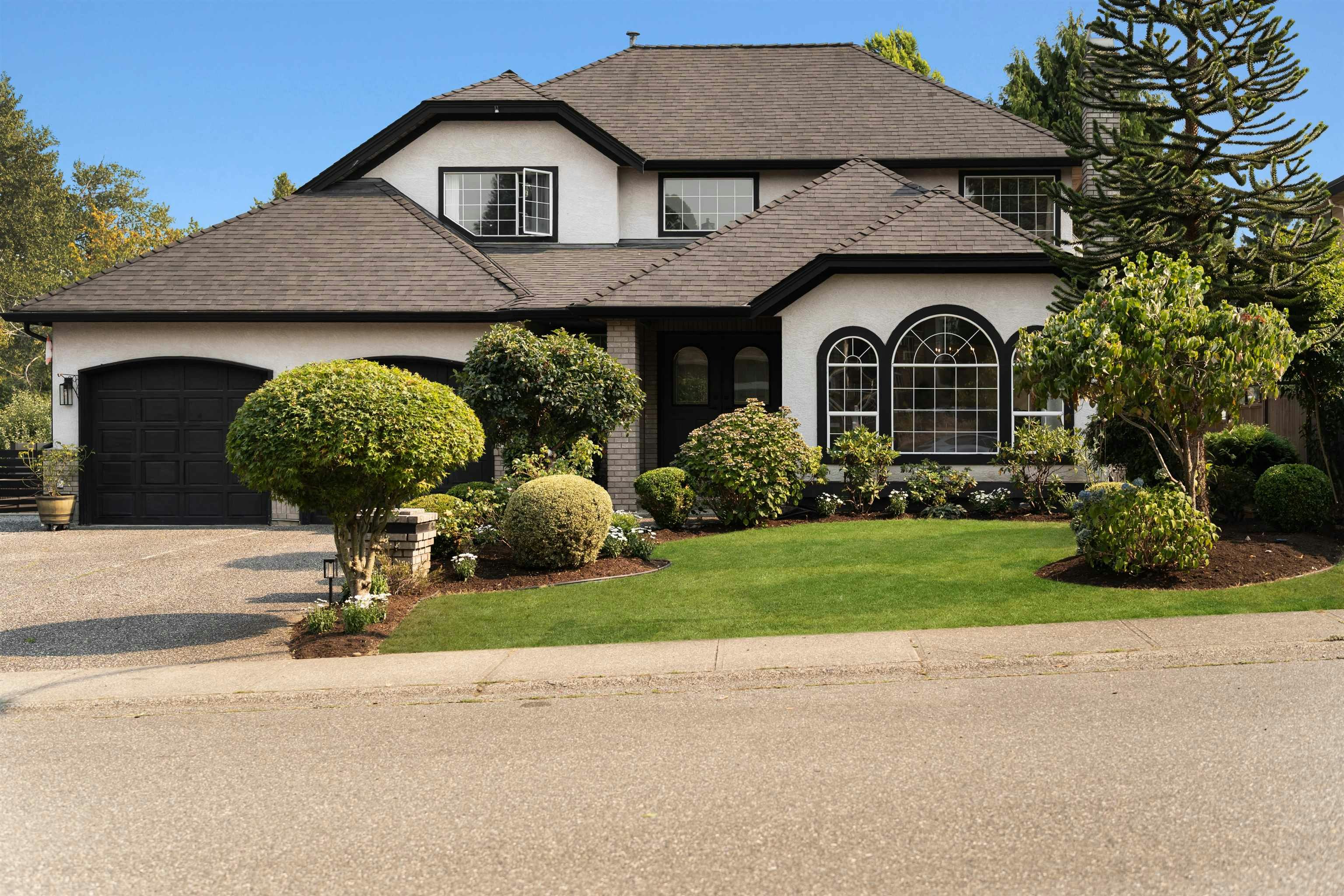 19028 58th Avenue, Surrey, BC, V3S 7M3