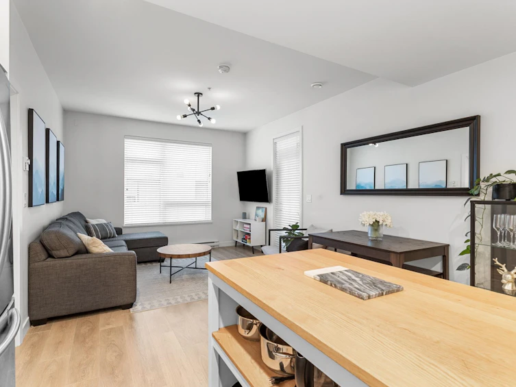 301-3018 St George Street, Port Moody, BC, V3H 2H7 - 11