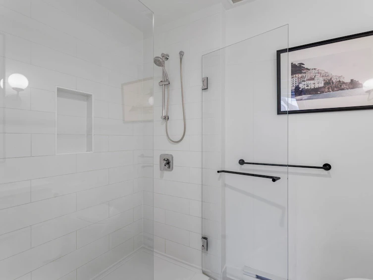 301-3018 St George Street, Port Moody, BC, V3H 2H7 - 19