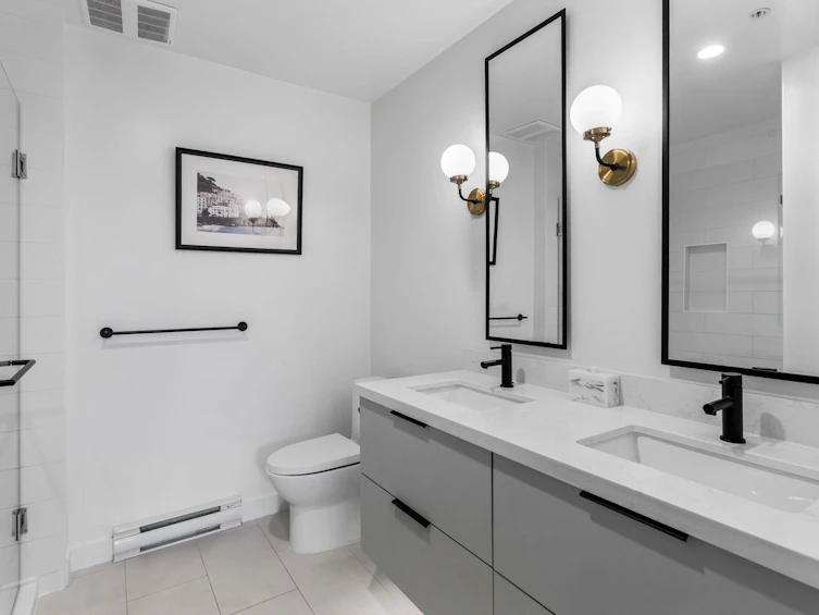 301-3018 St George Street, Port Moody, BC, V3H 2H7 - 18