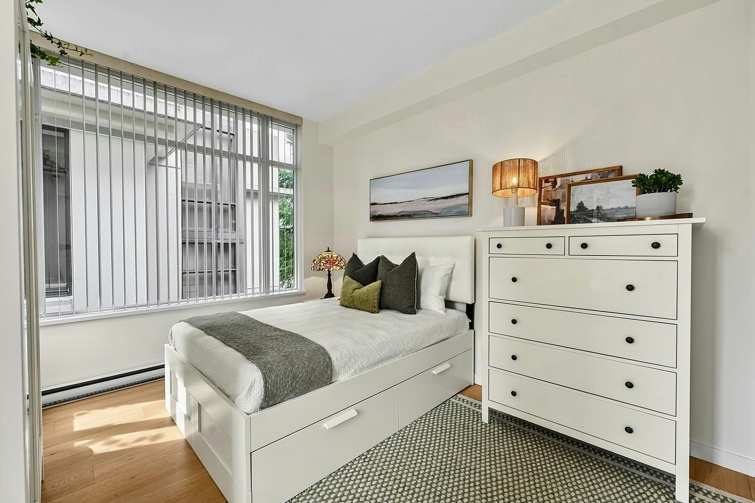 TH5-2088 Madison Avenue, Burnaby, BC, V5C 6T5 - 20