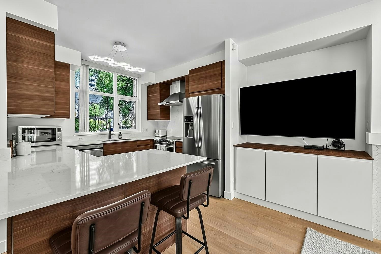 TH5-2088 Madison Avenue, Burnaby, BC, V5C 6T5 - 10