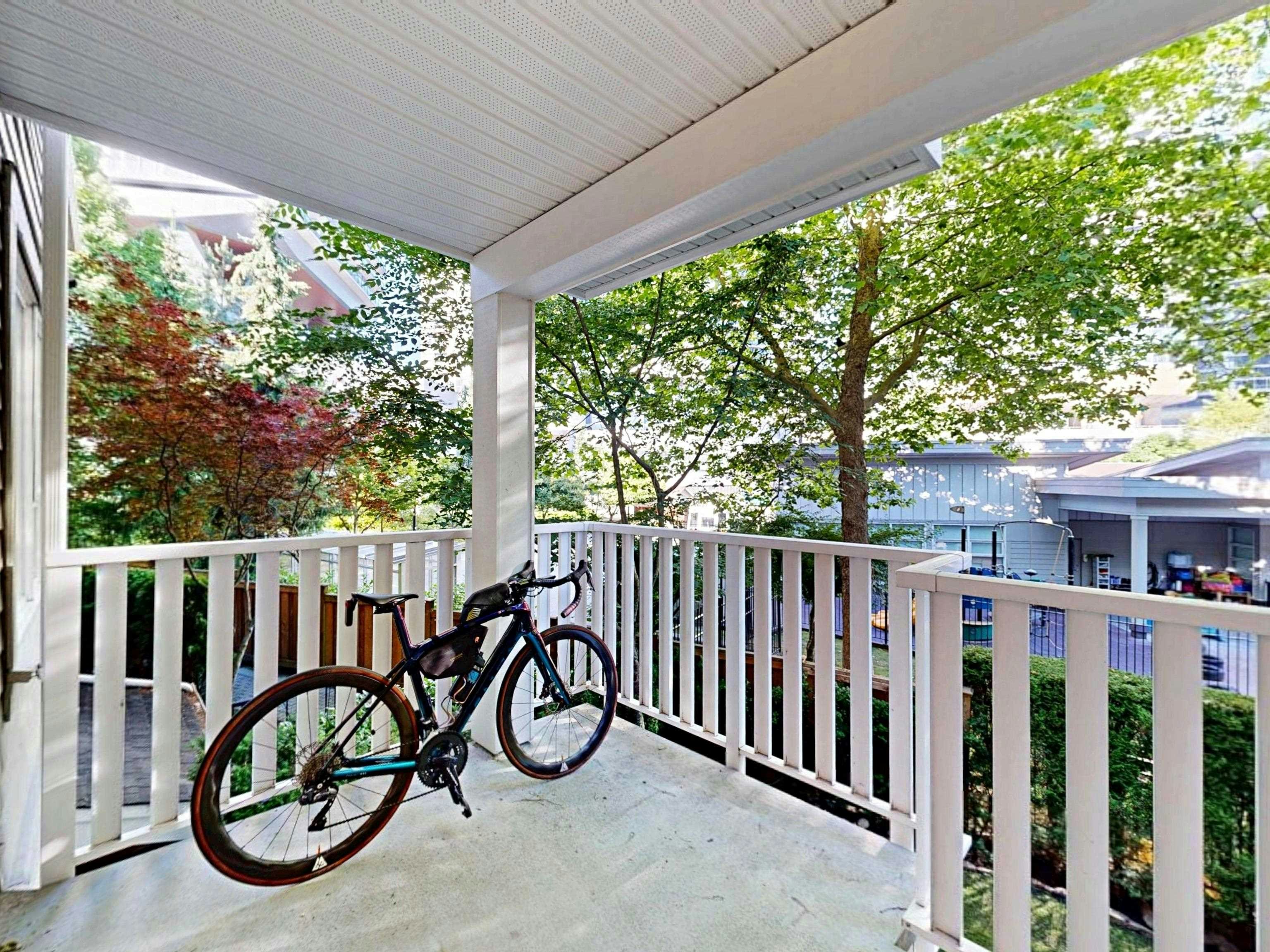 207-4783 Dawson Street, Burnaby, BC, V5C 0A8 - 7
