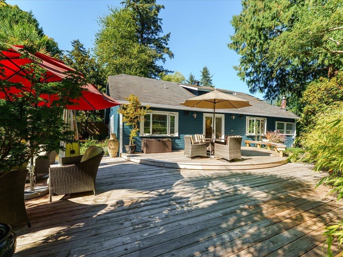 5811 Eagle Island, West Vancouver, BC, V7W 1V6
