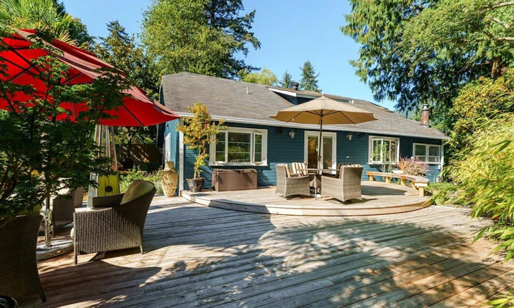 5811 Eagle Island