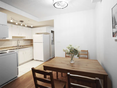 807-555 Jervis Street - 3