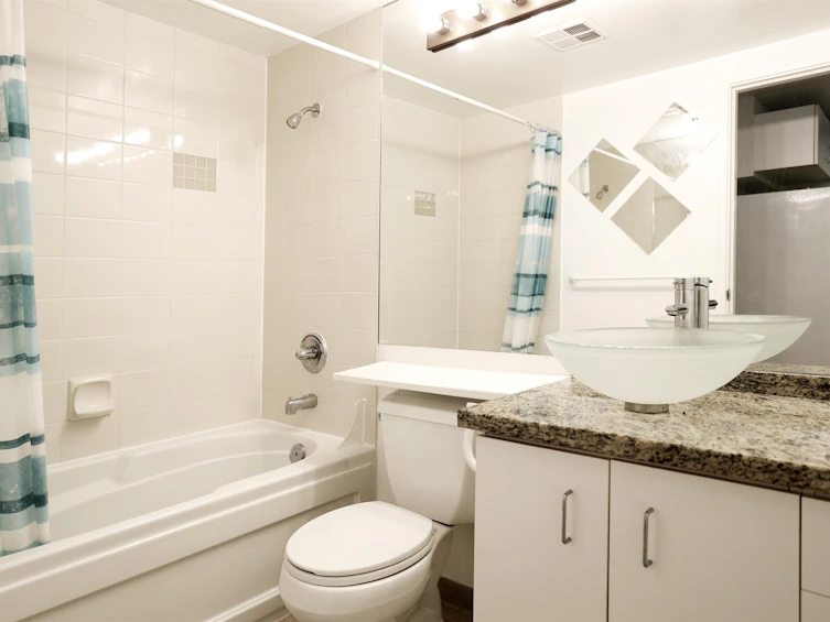 807-555 Jervis Street, Vancouver, BC, V6E 4N1 - 7