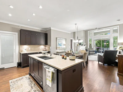 307-15175 36 Avenue - 5