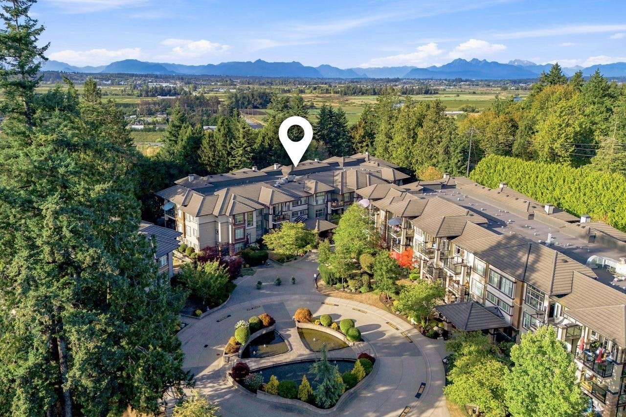 307-15175 36 Avenue, Surrey, BC, V3Z 4R3 - 15