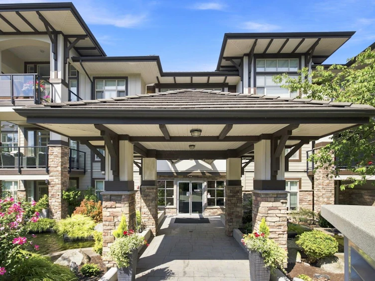 307-15175 36 Avenue, Surrey, BC, V3Z 4R3