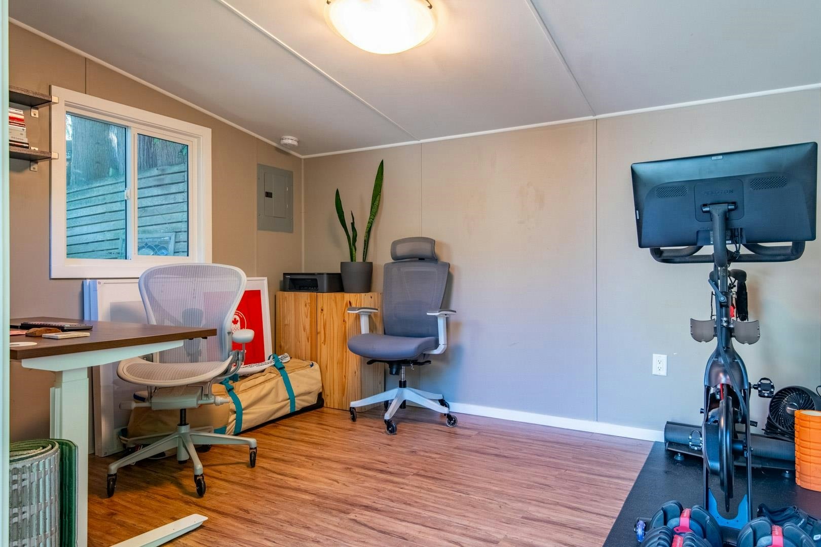 816 E 30th Avenue, Vancouver, BC, V5V 2W1 - 25