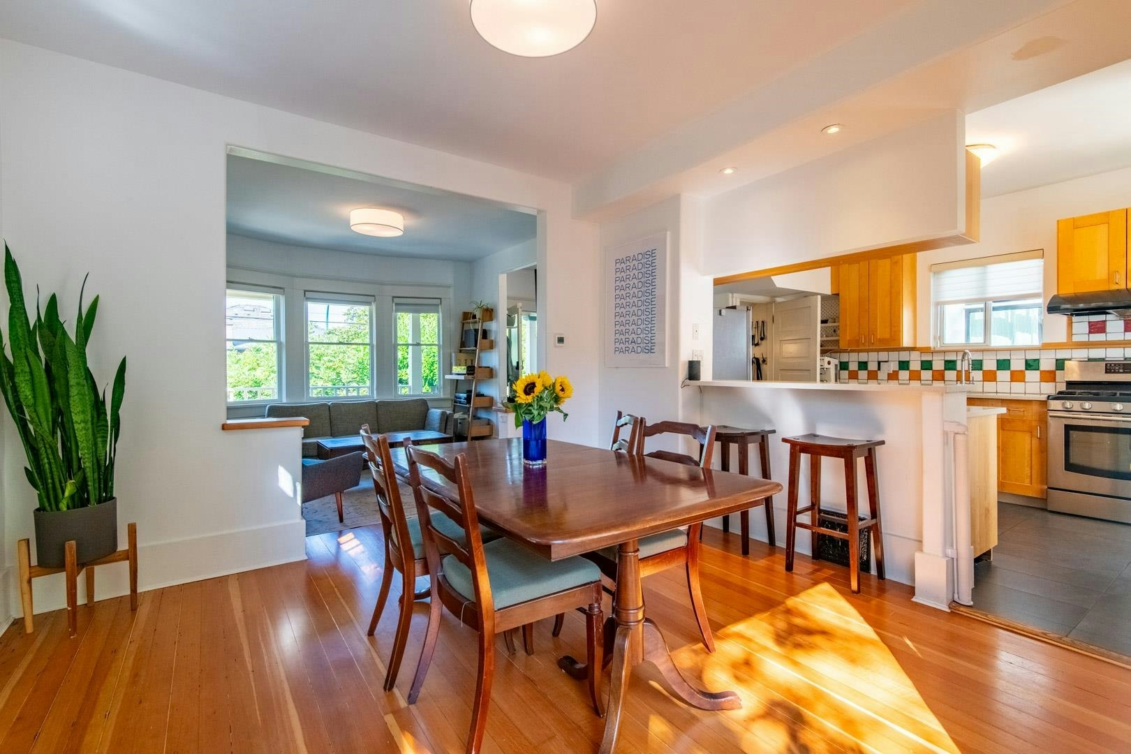 816 E 30th Avenue, Vancouver, BC, V5V 2W1 - 10
