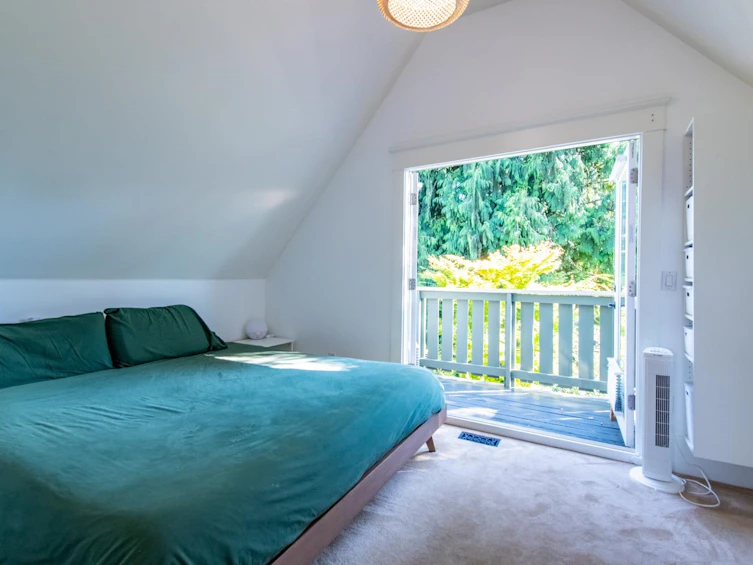 816 E 30th Avenue, Vancouver, BC, V5V 2W1 - 20