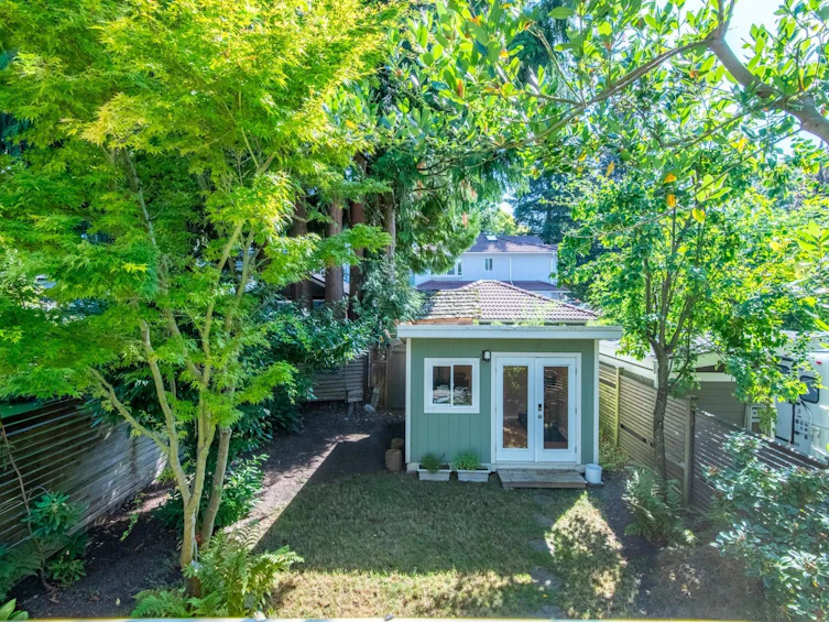 816 E 30th Avenue, Vancouver, BC, V5V 2W1 - 22