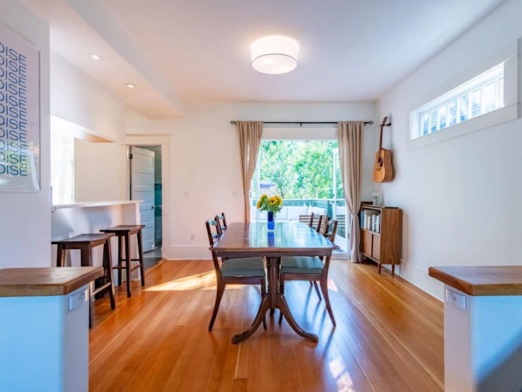 816 E 30th Avenue, Vancouver, BC, V5V 2W1 - 7