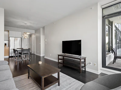 701-2851 Heather Street - 4