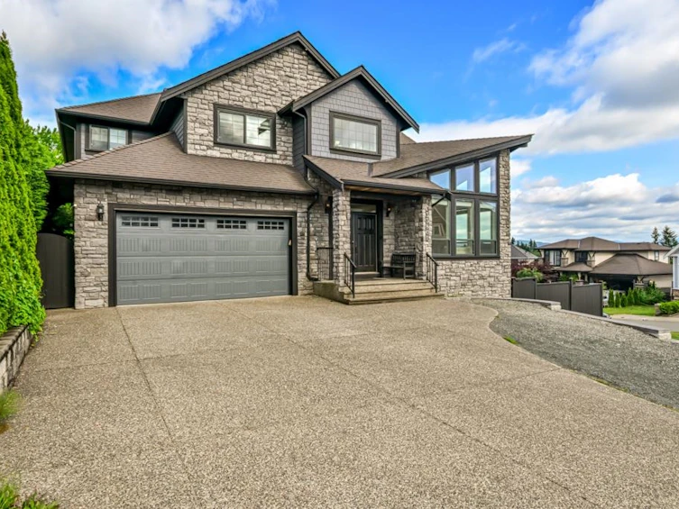 33861 Melburn Drive, Mission, BC, V2V 7S2 - 2