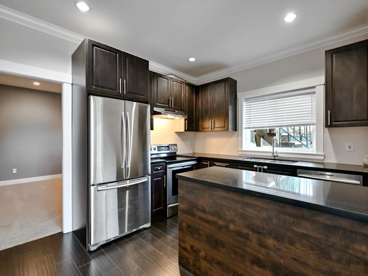 33861 Melburn Drive, Mission, BC, V2V 7S2 - 37