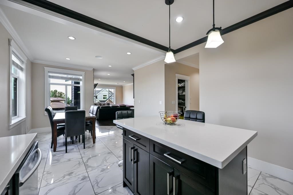 33861 Melburn Drive, Mission, BC, V2V 7S2 - 15