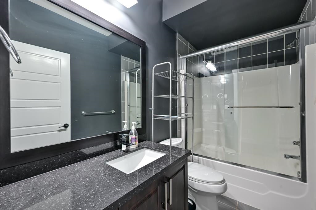 33861 Melburn Drive, Mission, BC, V2V 7S2 - 38