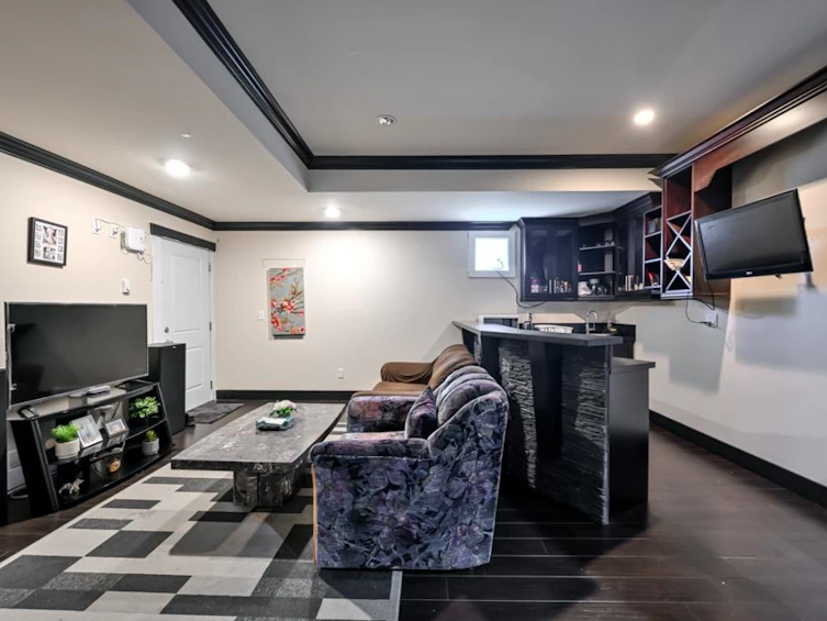 33861 Melburn Drive, Mission, BC, V2V 7S2 - 32