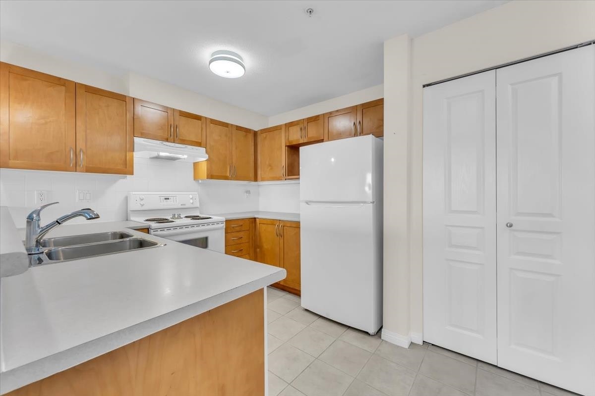 208-333 E 1st Street, North Vancouver, BC, V7L 4W9 - 7
