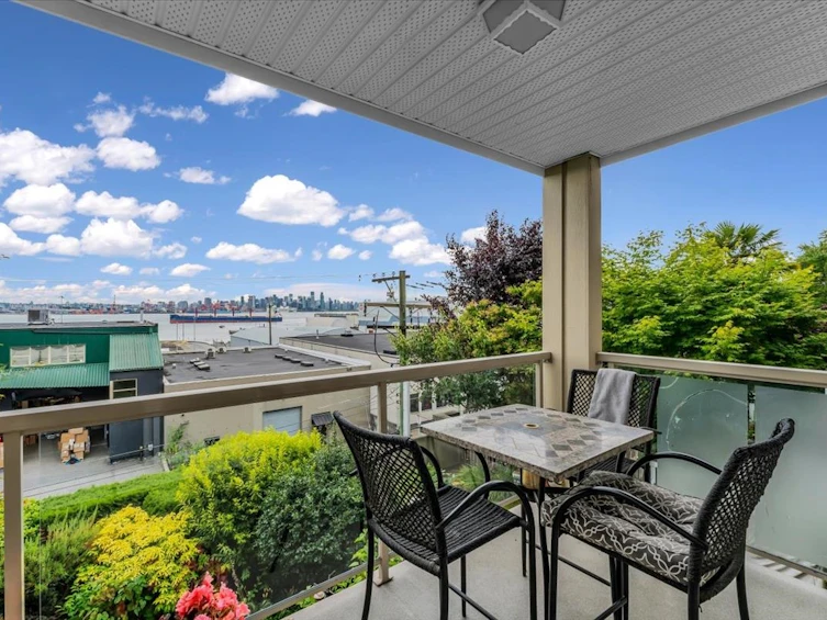 208-333 E 1st Street, North Vancouver, BC, V7L 4W9 - 22