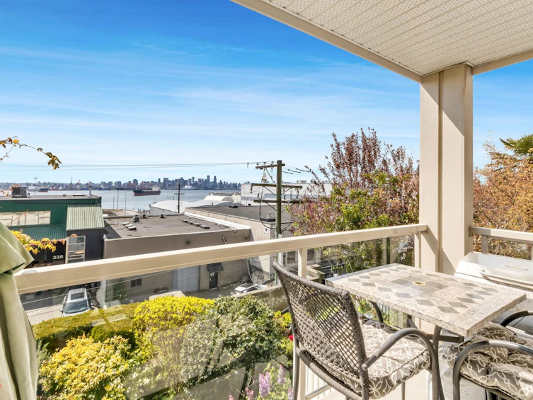 208-333 E 1st Street, North Vancouver, BC, V7L 4W9 - 23