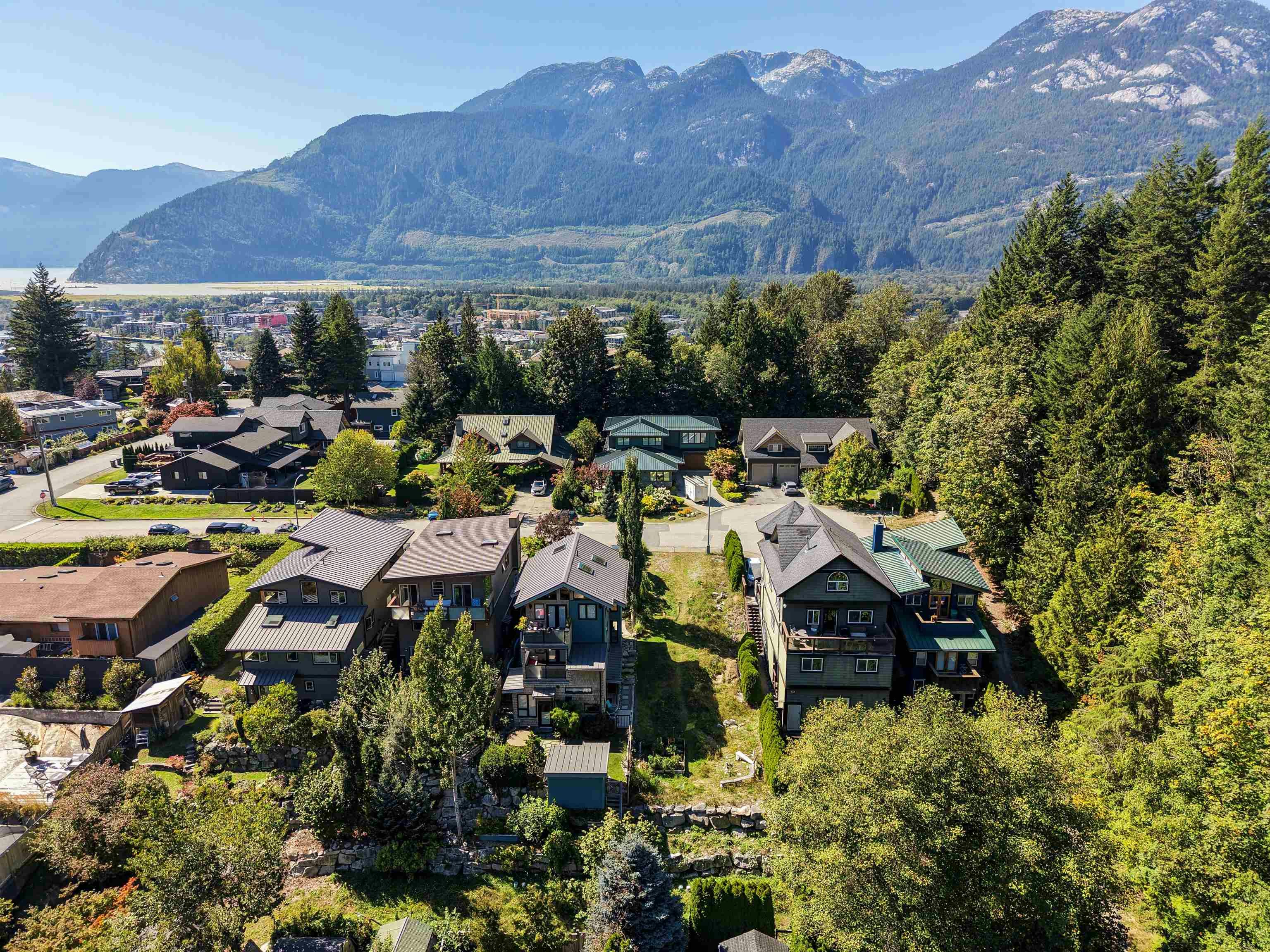 1014 Pennylane Place, Squamish, BC, V8B 0B5