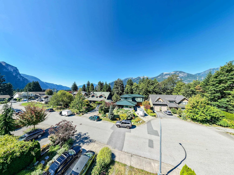1014 Pennylane Place, Squamish, BC, V8B 0B5 - 12