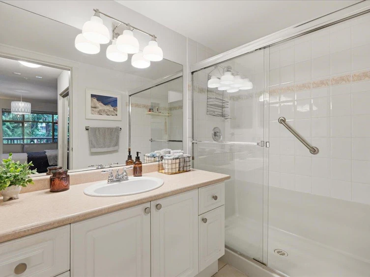 411-2059 Chesterfield Avenue, North Vancouver, BC, V7M 2P4 - 16