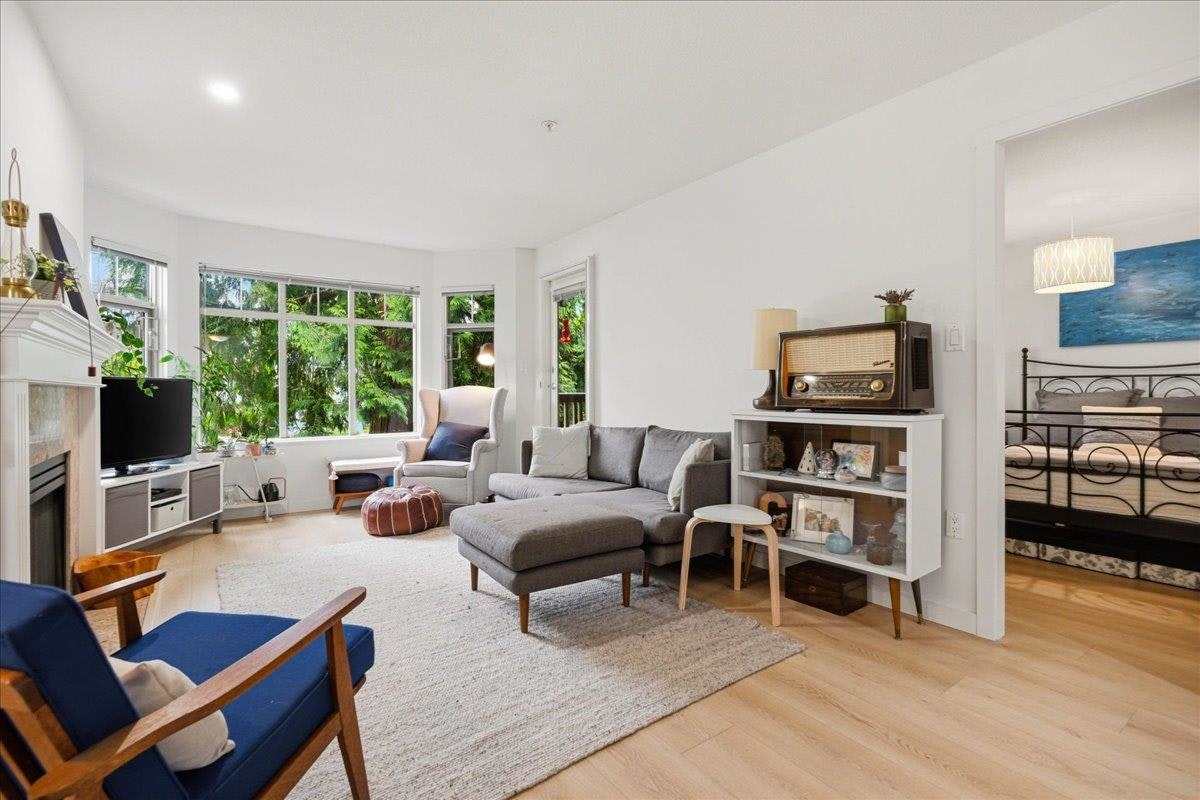 411-2059 Chesterfield Avenue, North Vancouver, BC, V7M 2P4 - 3