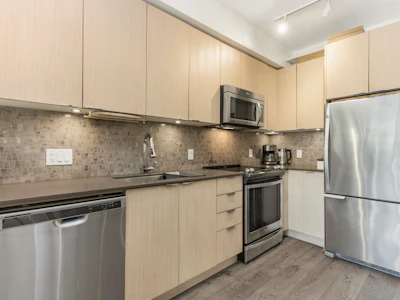 310-1150 Bailey Street - 5