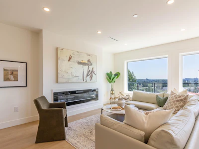 2256 Monashee Court - 3