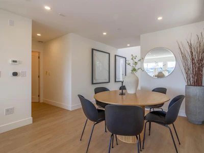 2256 Monashee Court - 5